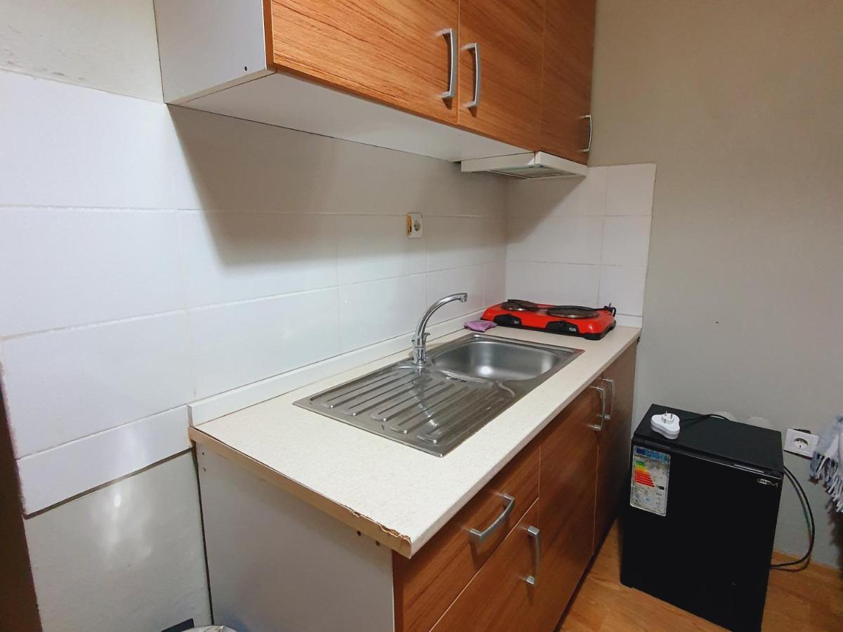 Ehli Keyif Otel Istanboel Buitenkant foto